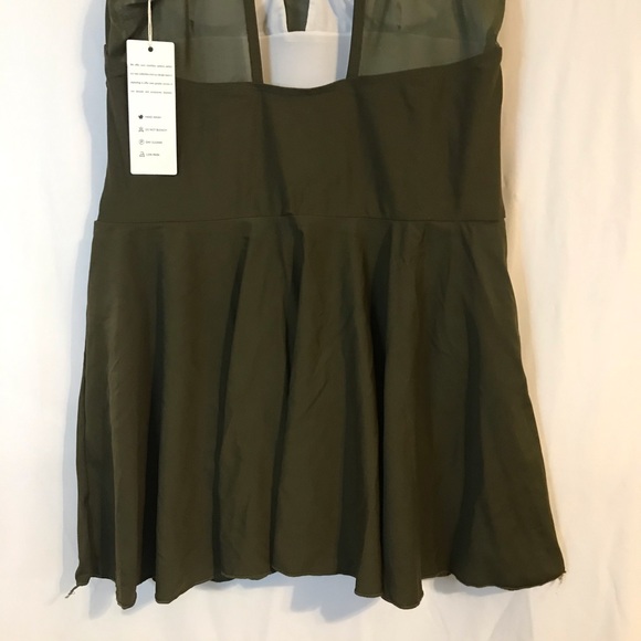 NWT Women’s One Piece Swim Dress Swimsuit- Large - Picture 8 of 12